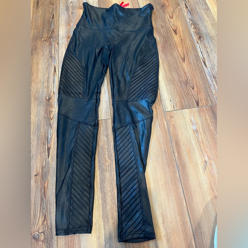 Spanx moto leggings L